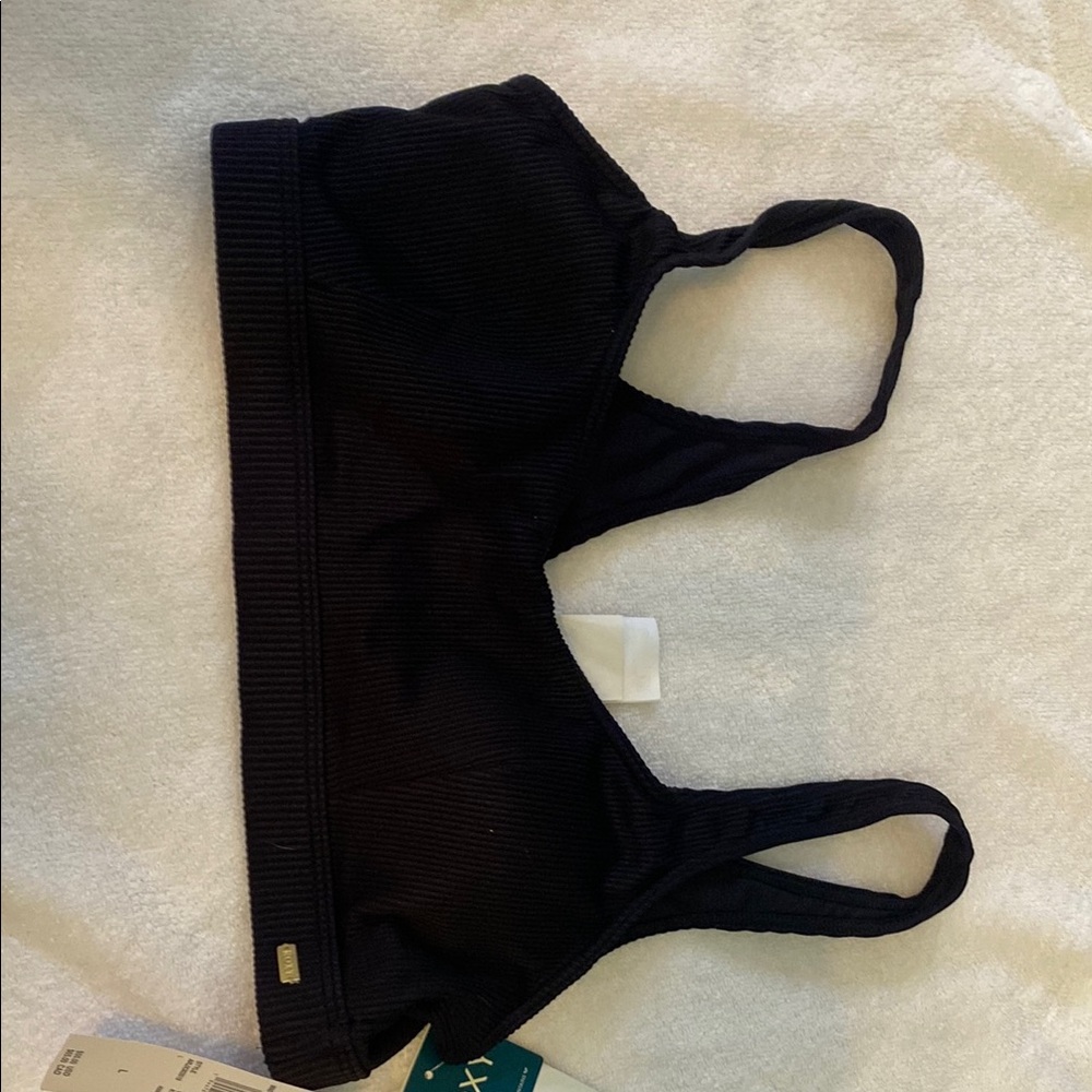 Roxy Black Ribbed Sports Bra